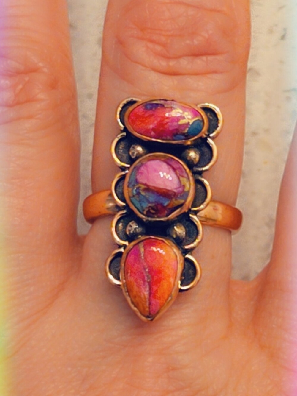 TURQUOISE SPINY OYSTER GEMSTONE RING, IN COPPER, ADJUSTABLE SIZE